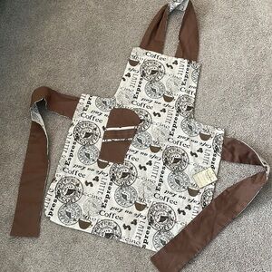 NWT Coffee Kitchen Barista‎ Apron Reversible